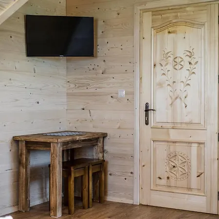 Osada Wierchlove * 부스트리크