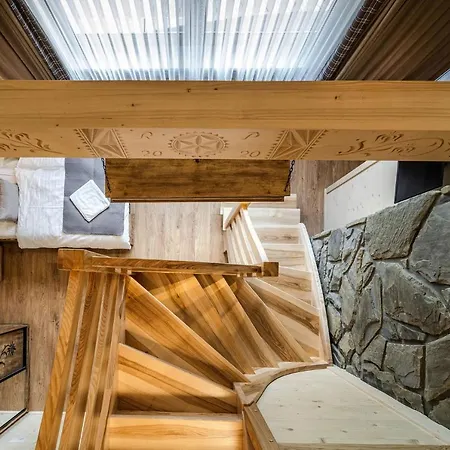 샬레 Osada Wierchlove