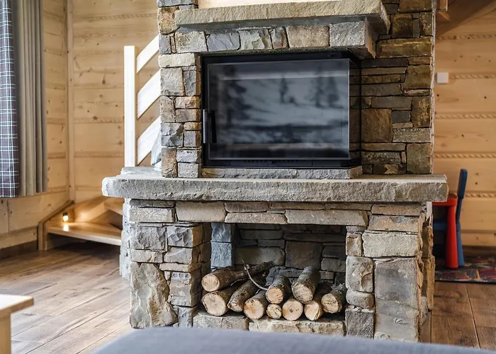 Osada Wierchlove بوستريك